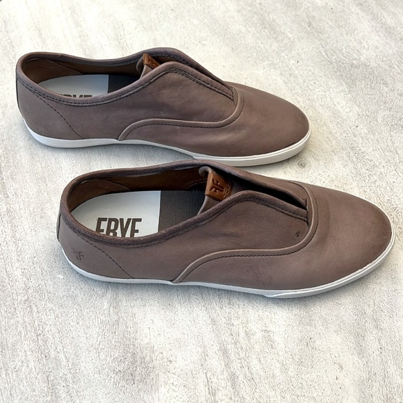 Frye Maya Cvo‎ Slip On Leather Sneaker-Cement - Picture 4 of 7